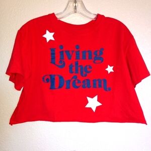 Cold Crush red T crop letter  LIVING THE DREAM cotton M